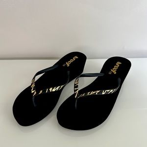 Reef Flip Flops Size 10